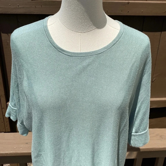 Eileen Fisher Short Sleeve Top in Seafoam Green Tencel & silk size large - Picture 9 of 11
